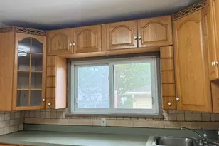 618 E 12th St, Lockport, IL 60441 - Photo 15