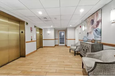 1500 S Ardmore Avenue #304, Villa Park, IL 60181 - Photo 5
