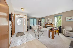 4700 Chapman Dr, Plainfield, IL 60586 - Photo 5