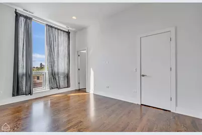 2366 N Seeley Avenue #3S, Chicago, IL 60647 - Photo 13