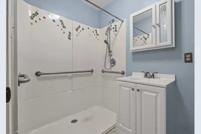 315 E Schaumburg Road, Streamwood, IL 60107 - Photo 13