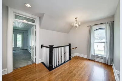 226 N Van Buren Street, Batavia, IL 60510 - Photo 21