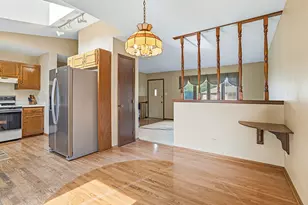14843 Anne Ct, Oak Forest, IL 60452 - Photo 13