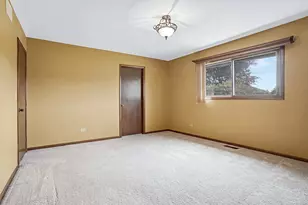 14843 Anne Ct, Oak Forest, IL 60452 - Photo 17