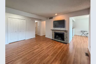 1120 Kara Drive #1120, Champaign, IL 61822 - Photo 7