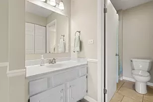 395 Springlake Ln, Aurora, IL 60504 - Photo 15