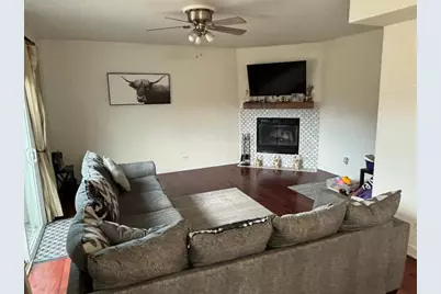 22 University Drive, Buffalo Grove, IL 60089 - Photo 7