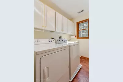 446 Roslyn Road, East Dundee, IL 60118 - Photo 25