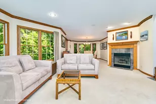 446 Roslyn Rd, East Dundee, IL 60118 - Photo 3