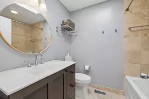 1706 N Bissell St, Chicago, IL 60614 - Photo 11