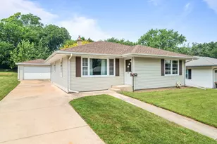 2327 Wisconsin Rd, Rockford, IL 61108 - Photo 1