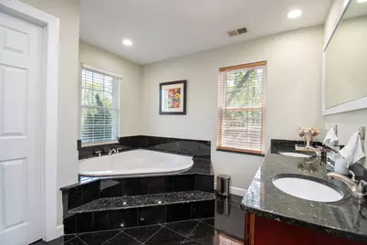 7141 N Kedvale Avenue, Lincolnwood, IL 60712 - Photo 31