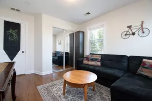 7141 N Kedvale Ave, Lincolnwood, IL 60712 - Photo 23
