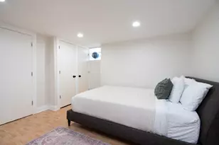 7141 N Kedvale Ave, Lincolnwood, IL 60712 - Photo 35