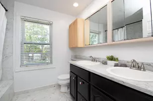 7141 N Kedvale Ave, Lincolnwood, IL 60712 - Photo 33