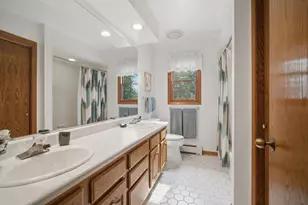 243 N Delany Rd, Gurnee, IL 60031 - Photo 17