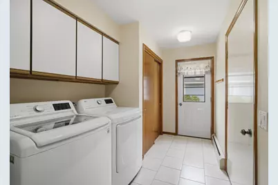 243 N Delany Road, Gurnee, IL 60031 - Photo 15