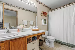 229 Churchill Ct, Round Lake Beach, IL 60073 - Photo 13