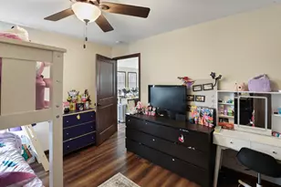204 S Henry St, Ashkum, IL 60911 - Photo 15