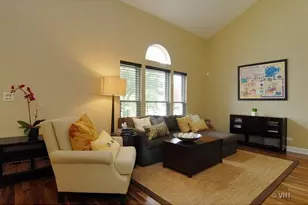 209 Wilton Ln, Mundelein, IL 60060 - Photo 3