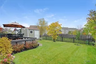 209 Wilton Ln, Mundelein, IL 60060 - Photo 17