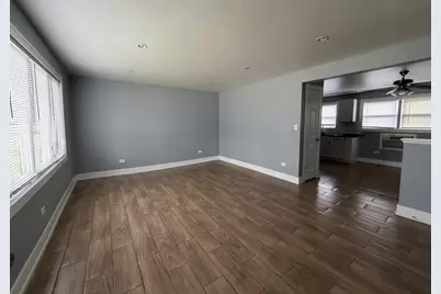 8700 S 82nd Court #1E, Hickory Hills, IL 60457 - Photo 7
