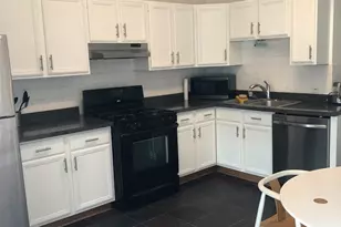 2643 N Mildred Ave, Chicago, IL 60614 - Photo 9
