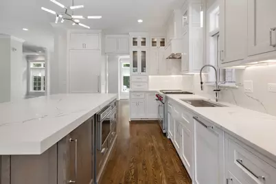 7739 Kenton Avenue, Skokie, IL 60076 - Photo 9