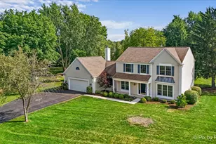 725 Pimlico Pkwy, Sleepy Hollow, IL 60118 - Photo 3