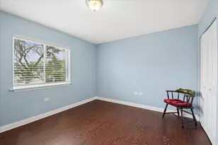 848 Mcintosh Ct, Prospect Heights, IL 60070 - Photo 11