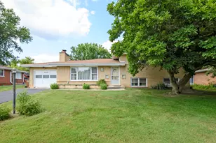11132 84th Pl, Willow Springs, IL 60480 - Photo 3