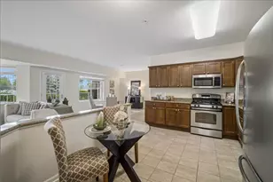 2220 Founders Dr, Northbrook, IL 60062 - Photo 5