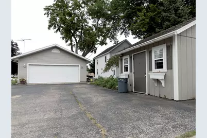 460 S Broadway Street, Coal City, IL 60416 - Photo 15