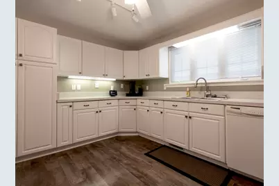 460 S Broadway Street, Coal City, IL 60416 - Photo 5