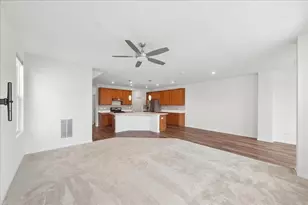 162 Waverly Ct, Bloomingdale, IL 60108 - Photo 17