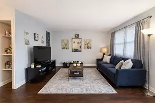 4332 S Wood St, Chicago, IL 60609 - Photo 3