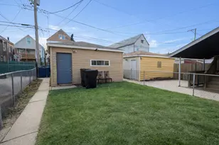 4332 S Wood St, Chicago, IL 60609 - Photo 9