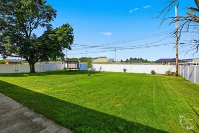 605 N Elm Street, Herscher, IL 60941 - Photo 21