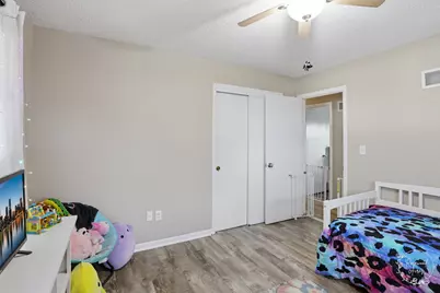 605 N Elm Street, Herscher, IL 60941 - Photo 13