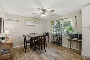 605 N Elm St, Herscher, IL 60941 - Photo 5