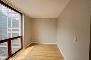200 N Dearborn St, Chicago, IL 60601 - Photo 11