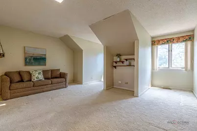 704 Picardy Circle, Northbrook, IL 60062 - Photo 15