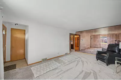 11543 S Ewing Avenue, Chicago, IL 60617 - Photo 9