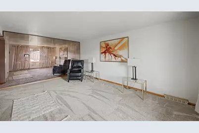 11543 S Ewing Avenue, Chicago, IL 60617 - Photo 5