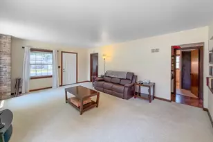 309 S Linn St, Shannon, IL 61078 - Photo 3