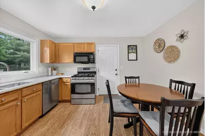 821 Chestnut Court, Marengo, IL 60152 - Photo 9