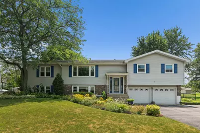 920 Regent Street, New Lenox, IL 60451 - Photo 1