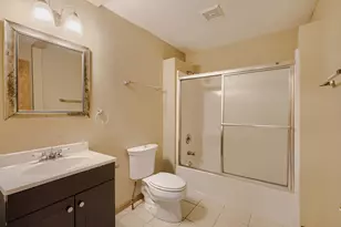 2805 Breckenridge Cir, Aurora, IL 60504 - Photo 17