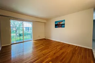 1511 N Windsor Dr, Arlington Heights, IL 60004 - Photo 3