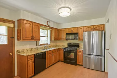 532 Summit Drive, Schaumburg, IL 60193 - Photo 9